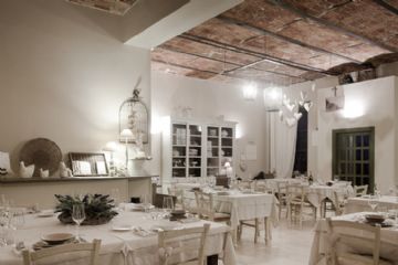 Una sala del ristorante A Casa di Babette